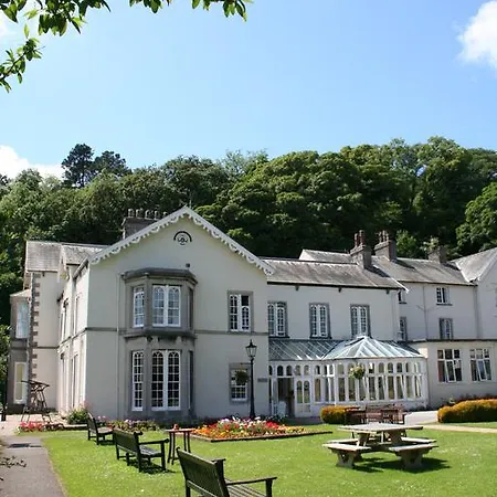 Lambert Manor